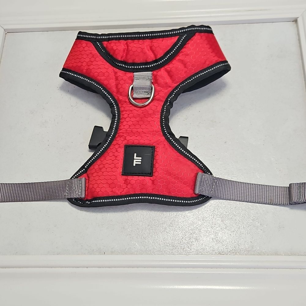 London Fog Red Dog Harness with Black Trim Size Medium